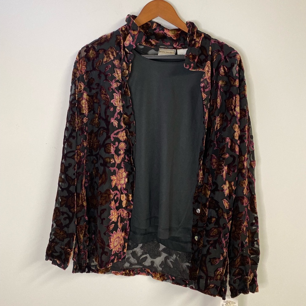 Womens Burgundy Vintage Valley Napa Valley Size Medium Shirt NWT